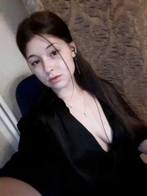 how much I want to unbutton this shirt all the way...