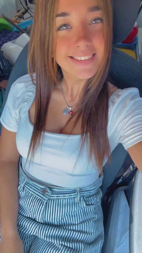 I’m 21, Mom of 1... Would you still fuck me