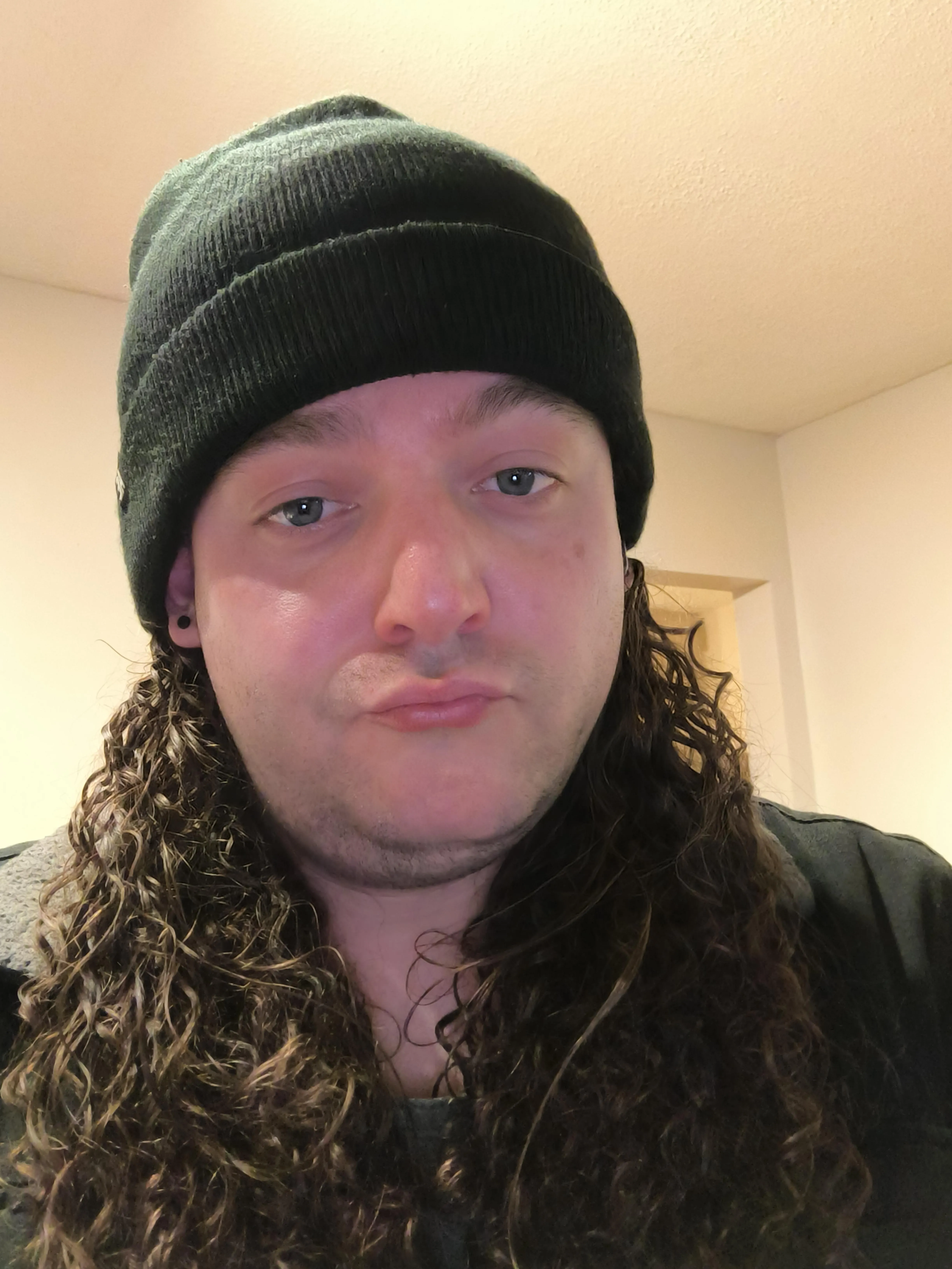 I've got one redditors load in my belly, anybody else want sucked off before bed?