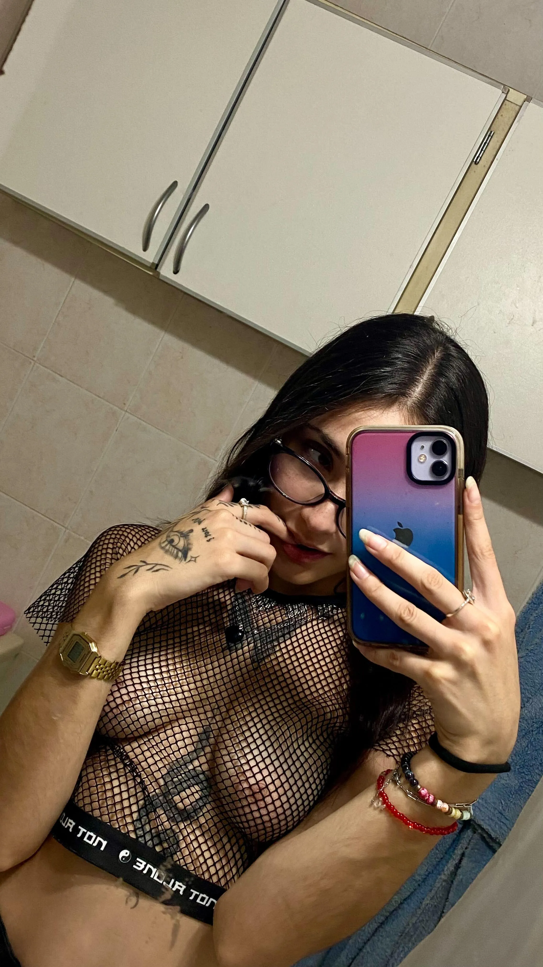 Snuck in a pic while trying on a new bodysuit. I think I’ll get it!