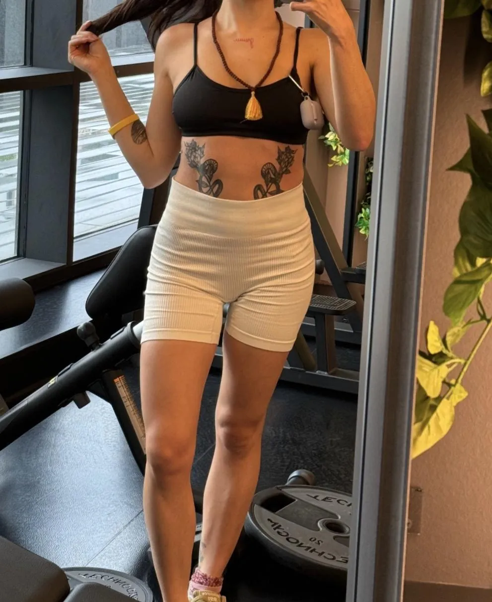 tattooed girls are your type