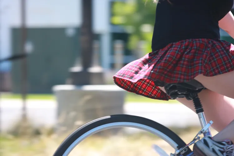 the thin line... (f)