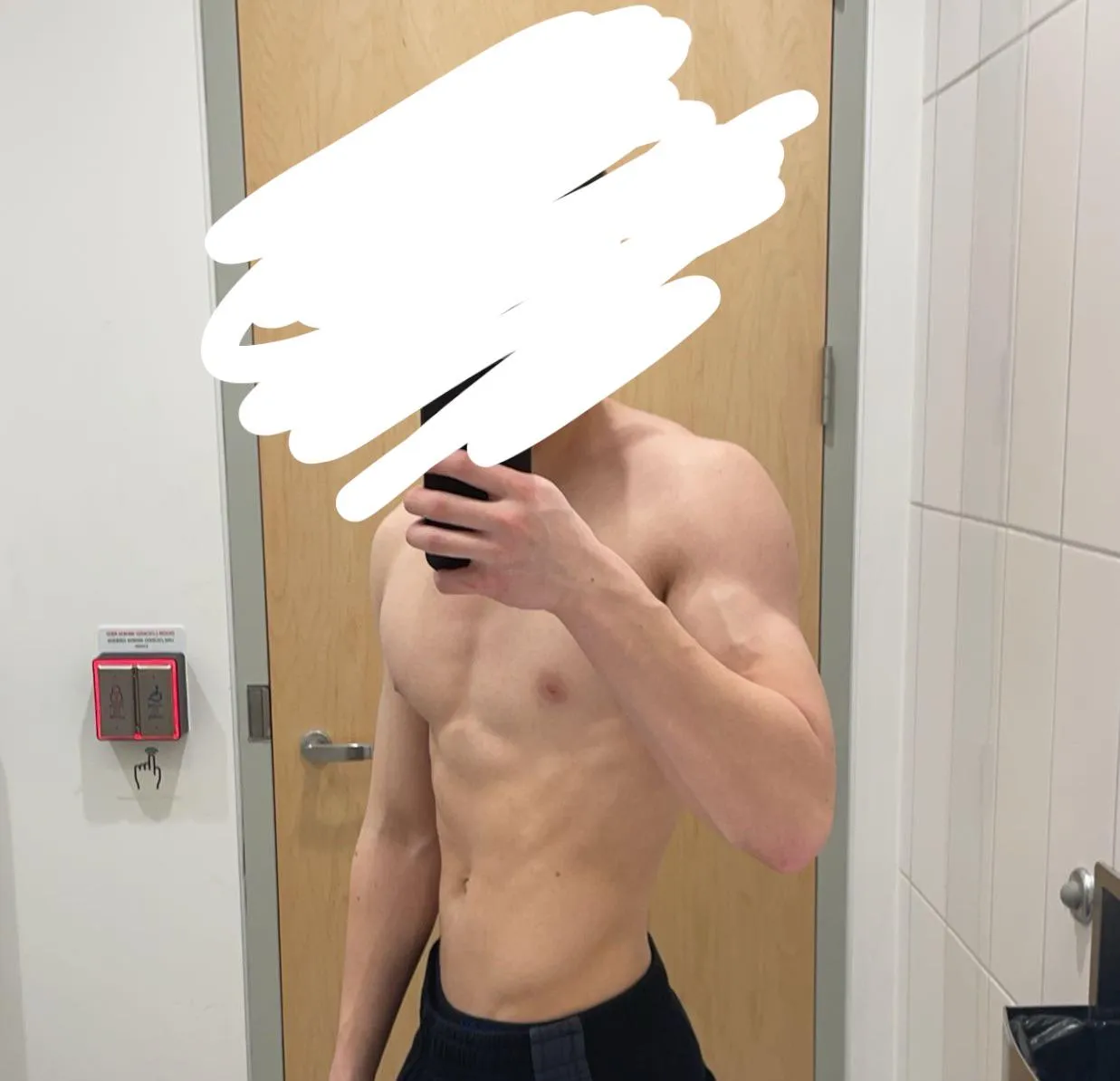 18 [M4F] looking for someone tonight