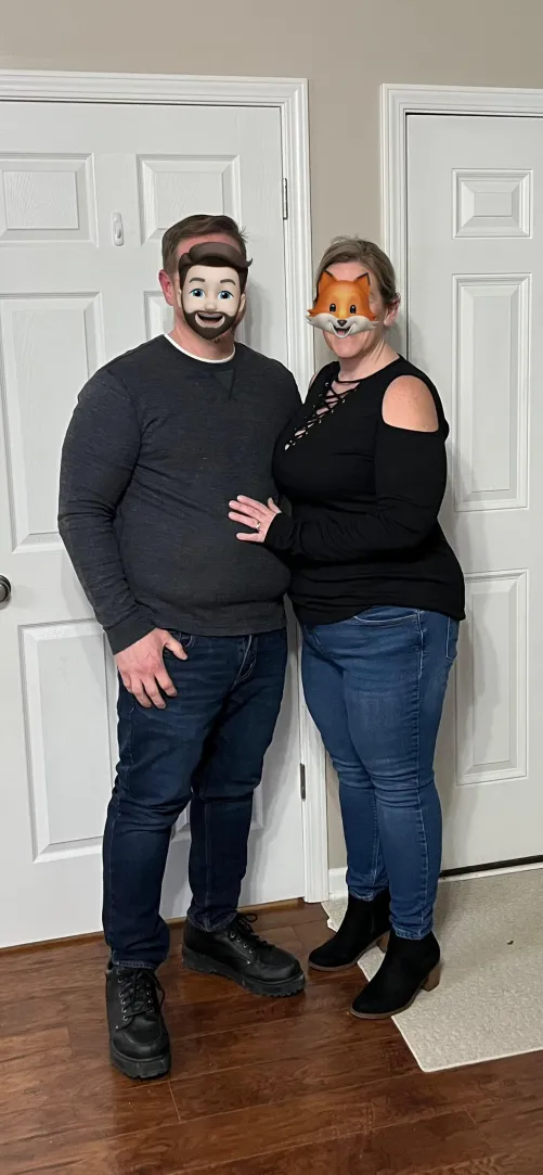 48/42 [MF4F/MF] #Avon - Fun suburban couple looking for friends