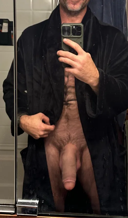 (49) M, never knows what’s hiding beneath a robe !