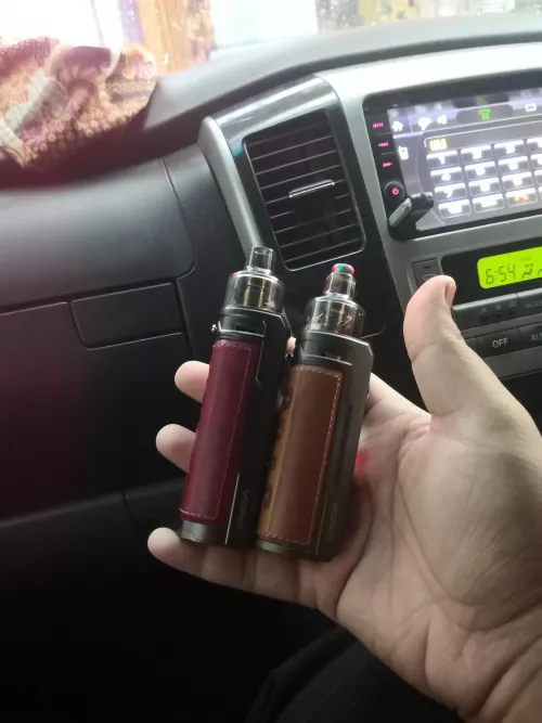 I'm bored of my Drag. always leaking, no flavor, sparkling in my lung. I have 510 adapter but idk what to get : a new pod or a 510 thing in it. I'm looking for something rebuildable and not big. I'm currently rebuilding my non rebuildable coils (im ok