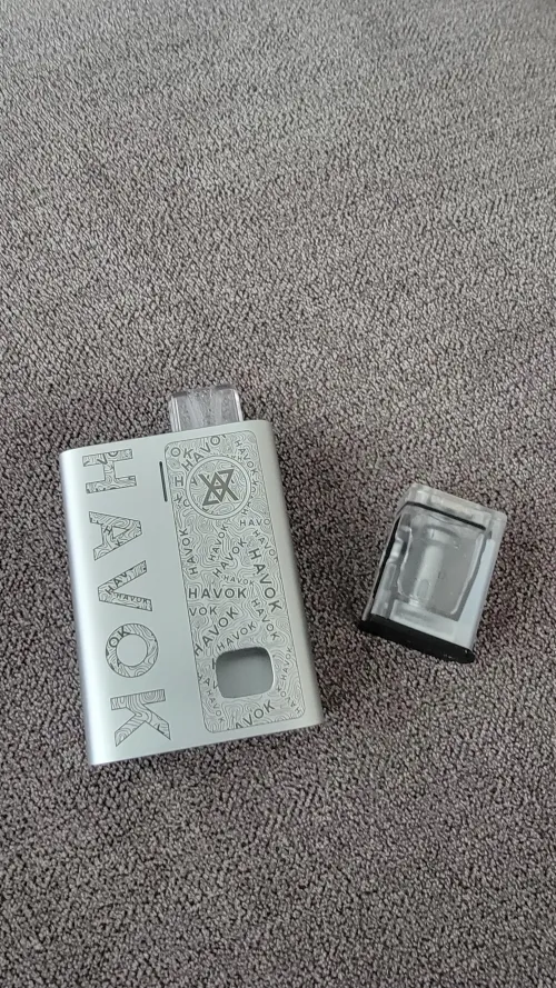 I'm in love with little guy from UWELL