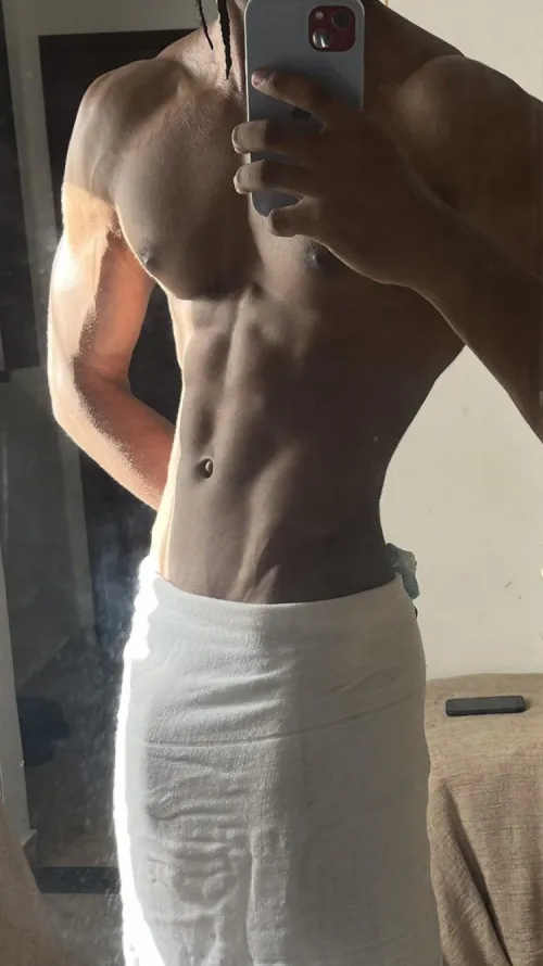 [22] Just slide your hand over my abs