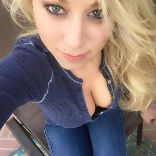 A busty selfie