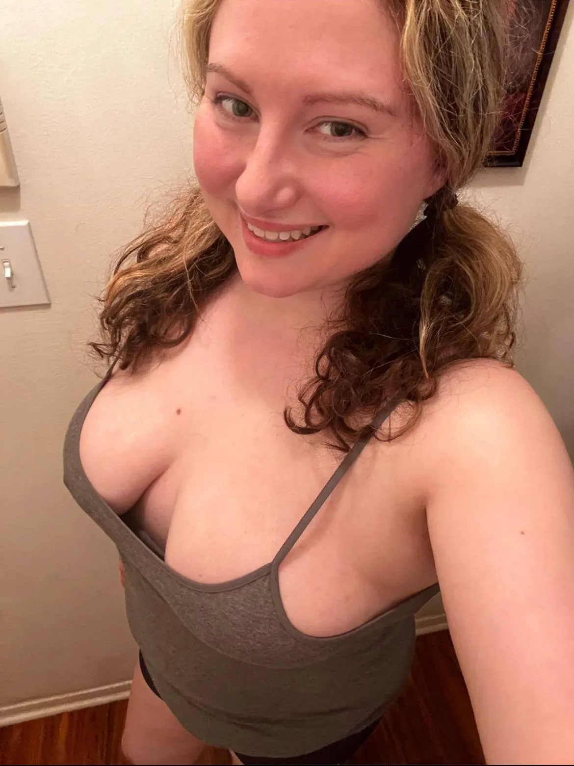 [f41] natural tiddies