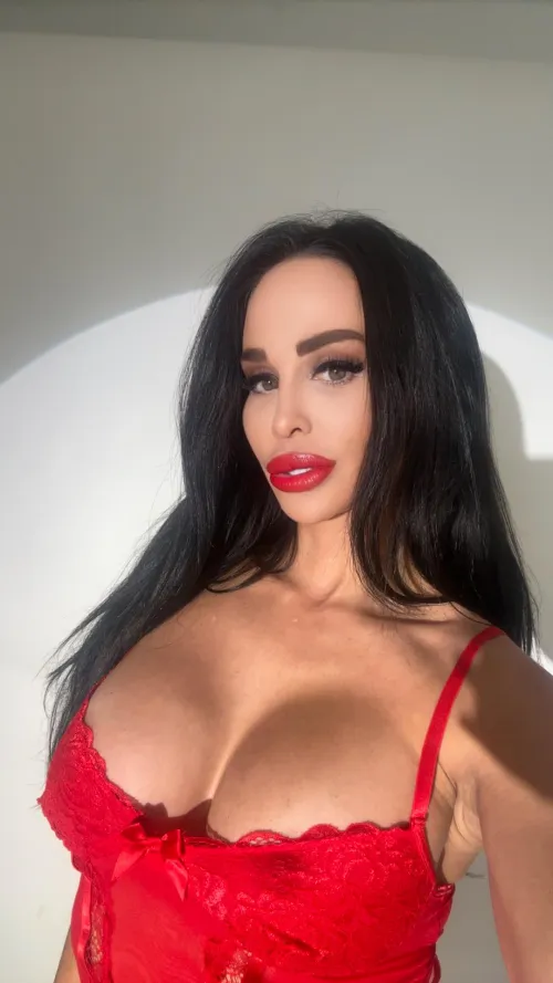 Hi everyone, happy monday!