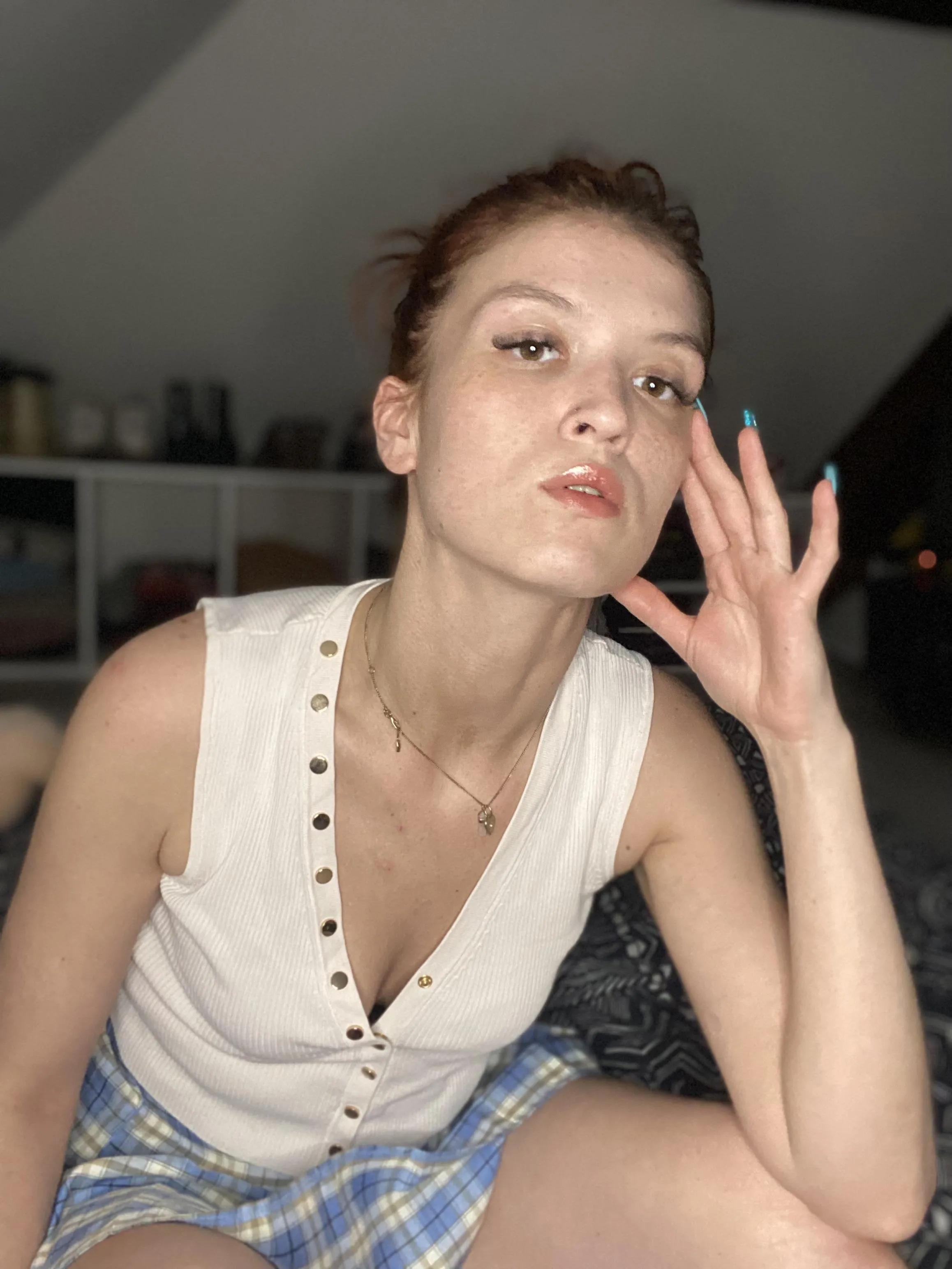 I usually hide my freckles [IRTR]