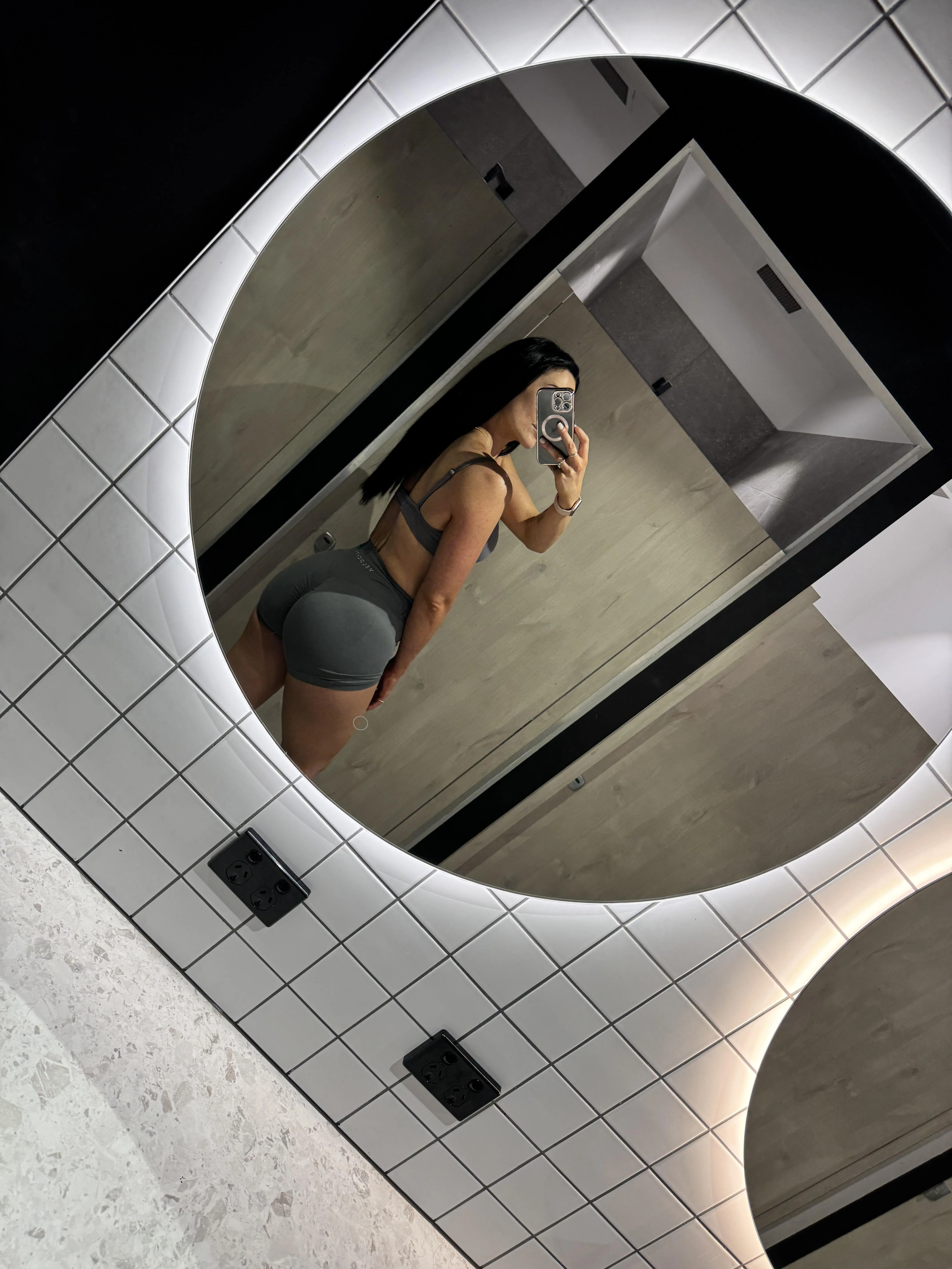 If we spend the night together, would you go back for more?