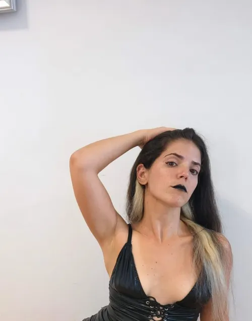 it is cheat o clock, forget your gf