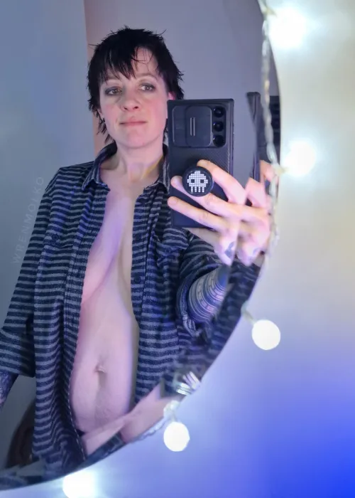 Mommy tummy stretchmarks