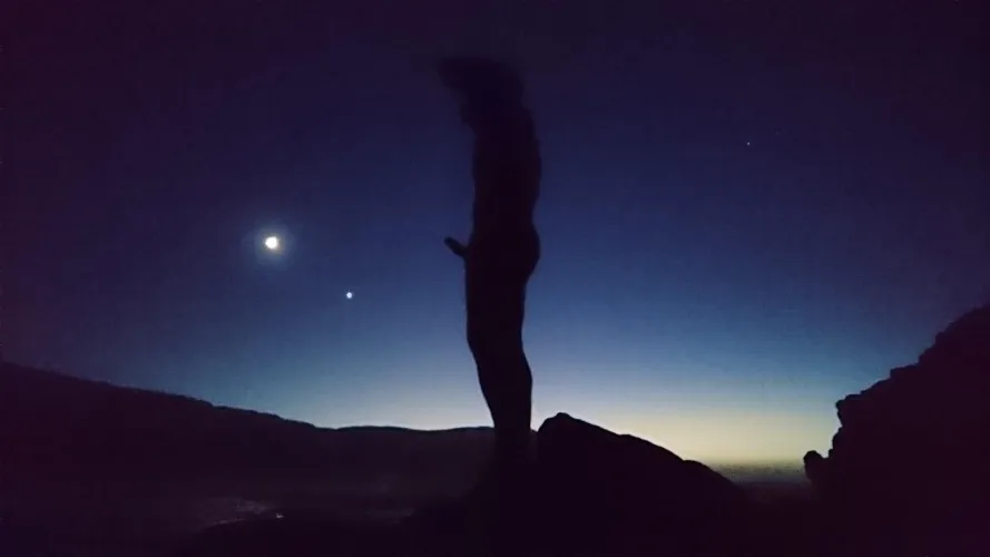 Nighty boner shadows