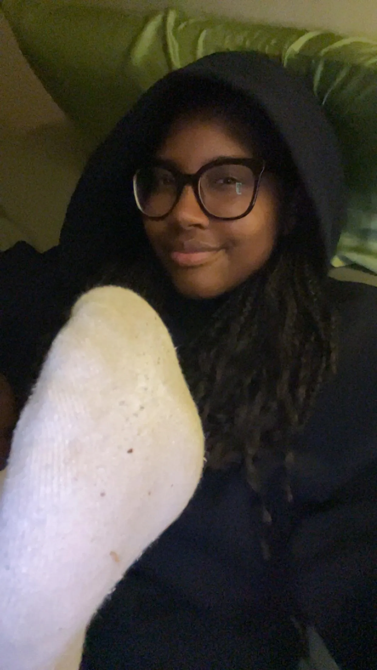 Open wide. Dinner is served! [F]