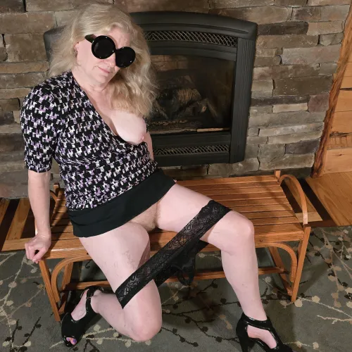 Showing off my hairy delights!