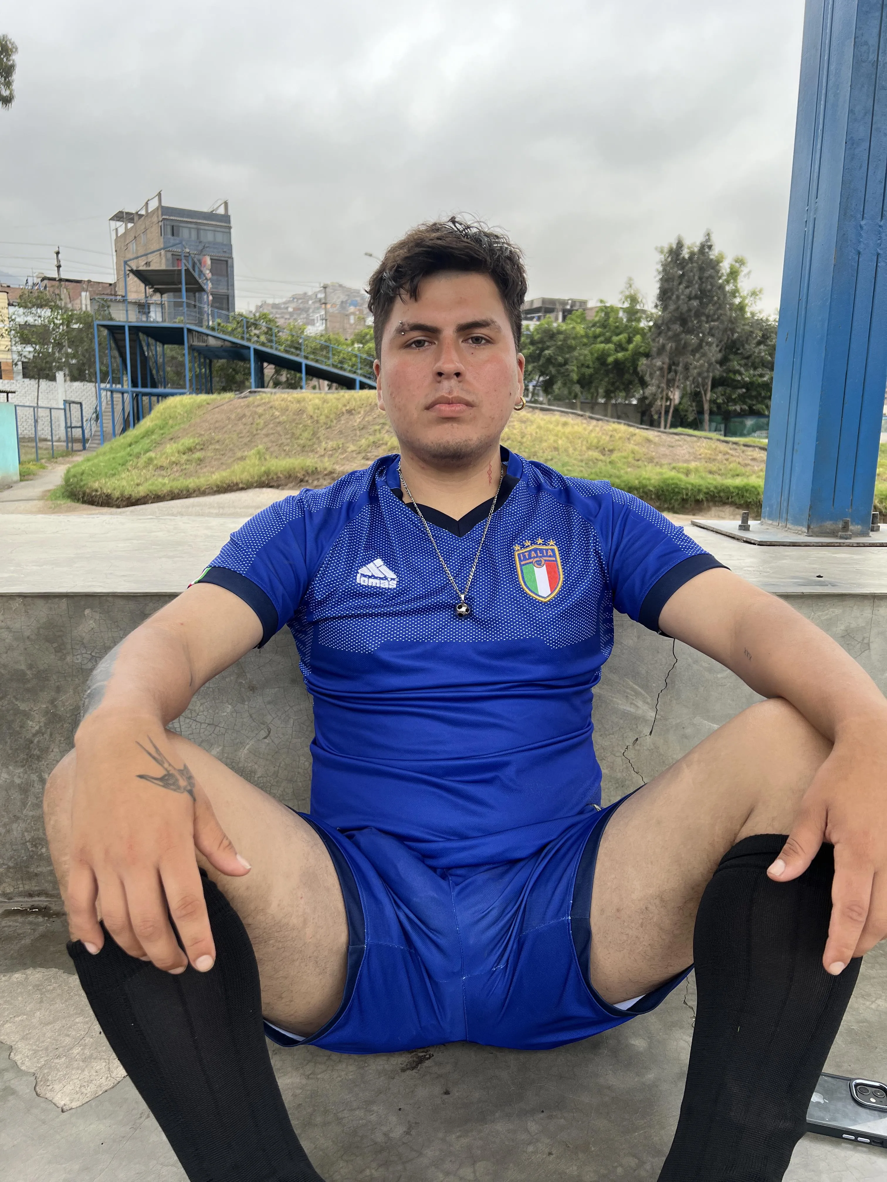 The footballer bulge I have you'll love feeling it haha!