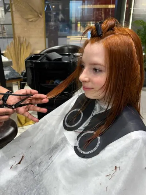 What a blessing to have this beautiful redhead in my chair and cut the hair on a white cape