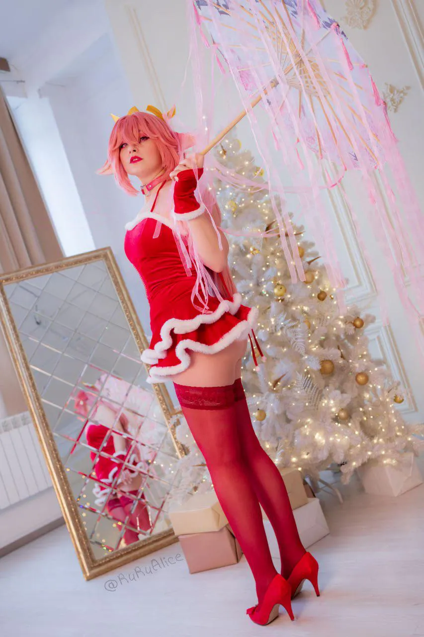 Yae Miko cosplay by RuRuAlice