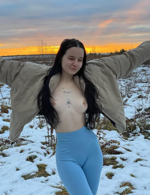 You're enjoying my naked body in the street