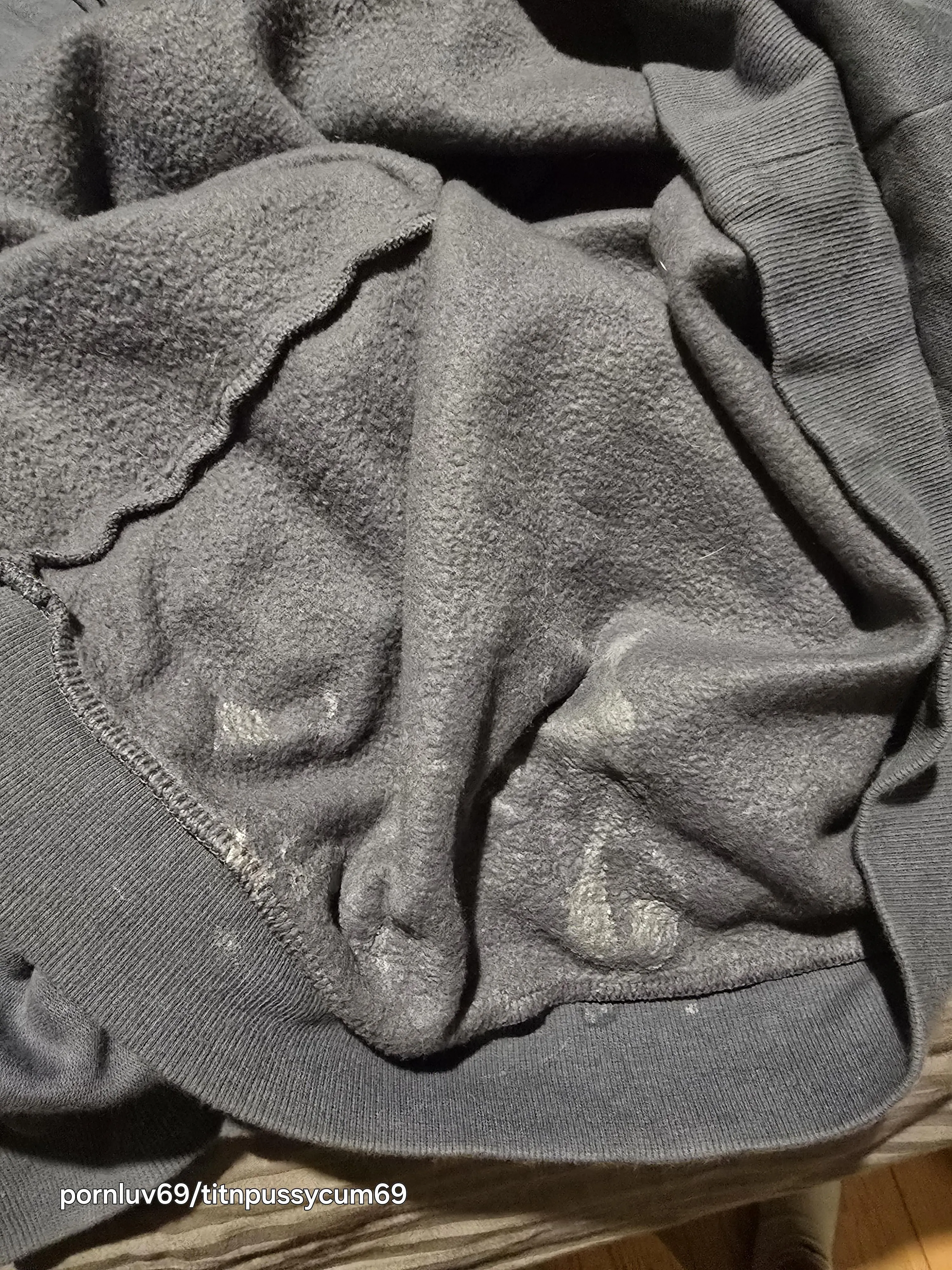 Big load from edging, underside of a hoodie