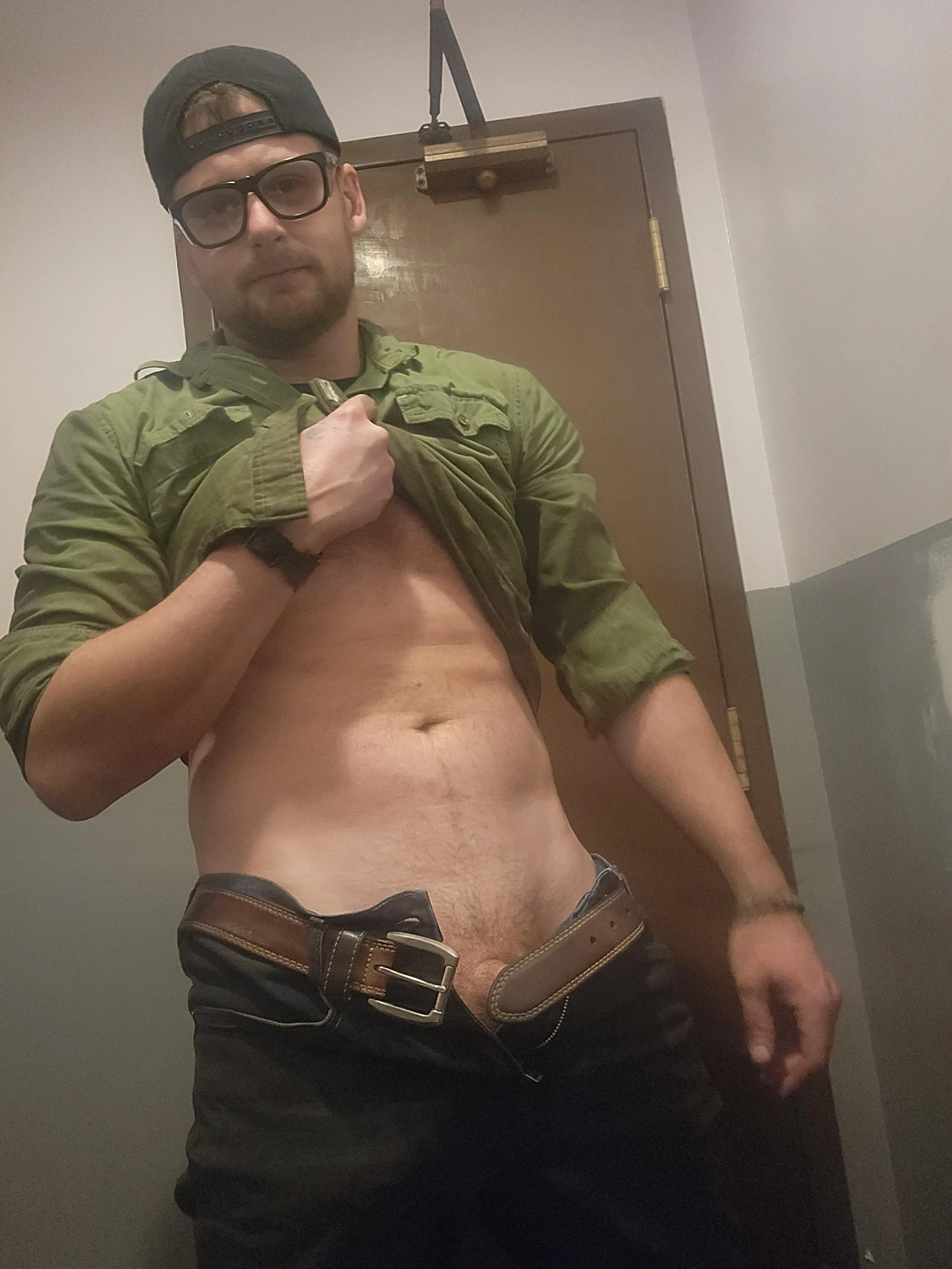 Hey it's 7am and im still clean!