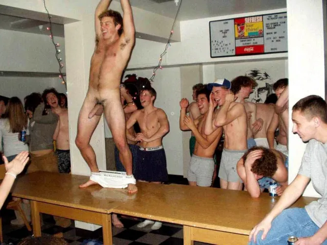 I wish I was him, with my whities down on full display… looks like his buddies like the view too :p