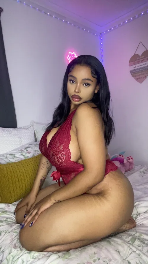 Slap my ass & Choke my neck babe