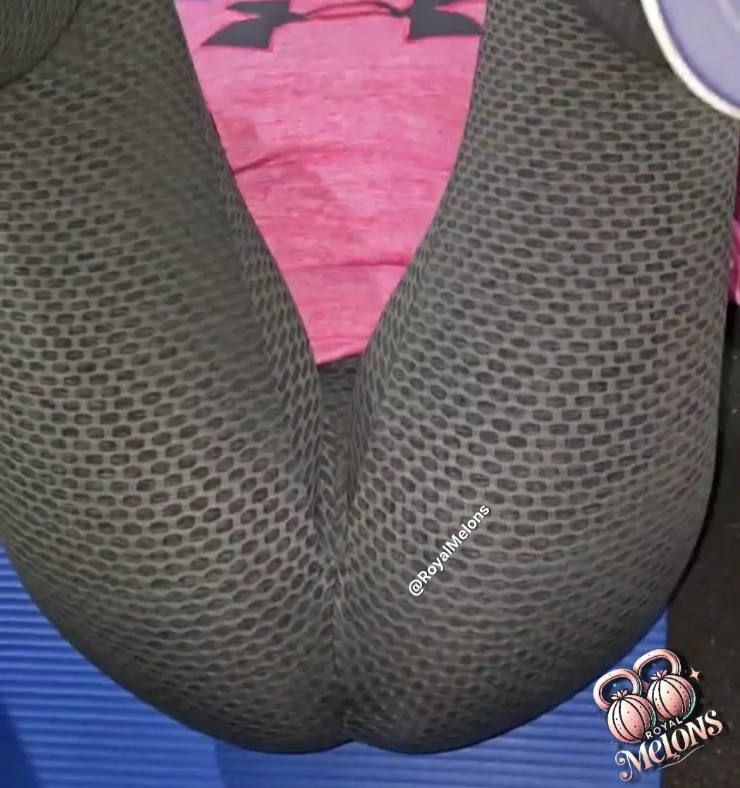 Sweat it out with a Sexy MILF Monday glute workout