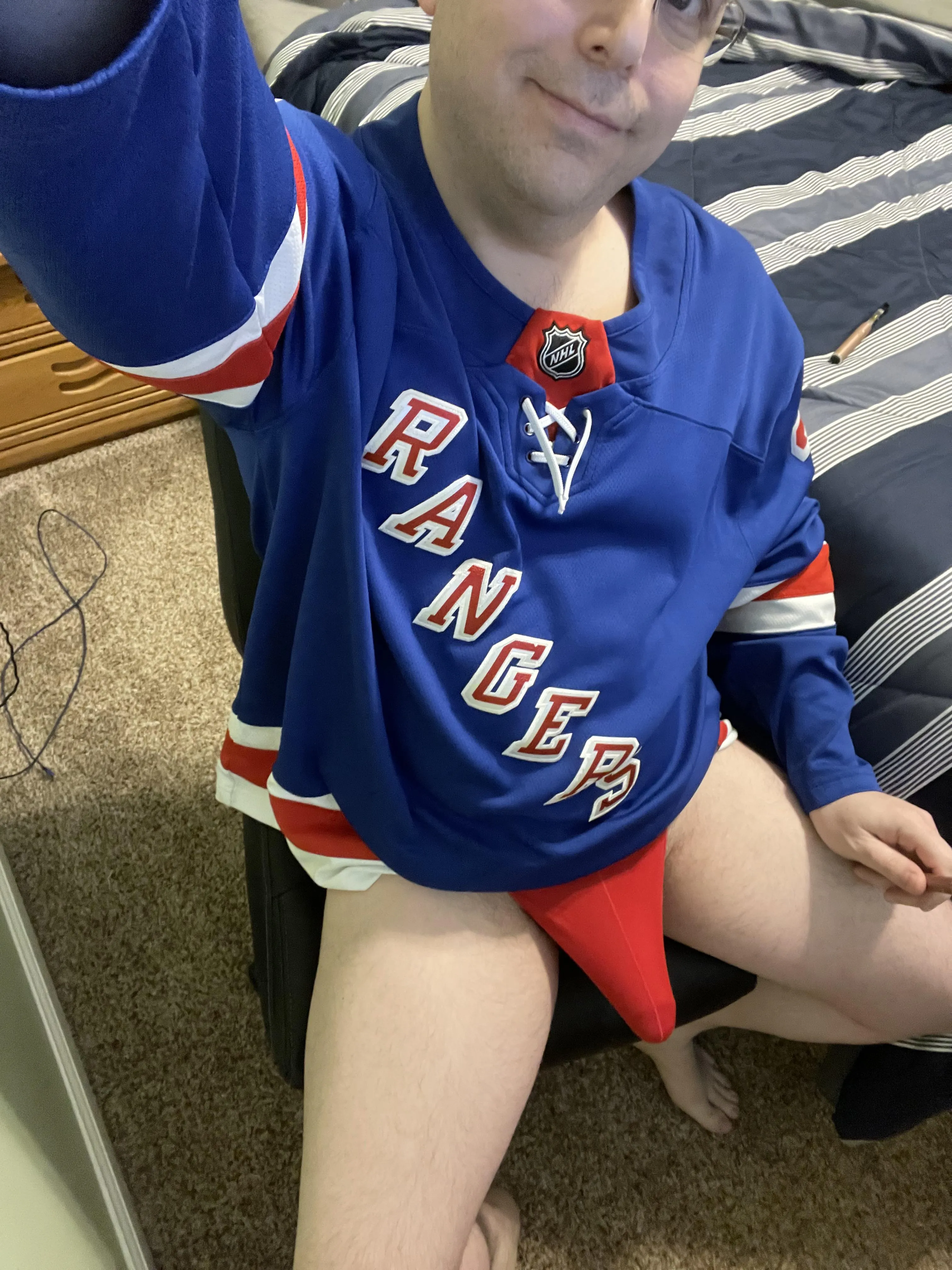 Time to watch some hockey! Hit my p-spot while we get a playoff spot?? DMs open!