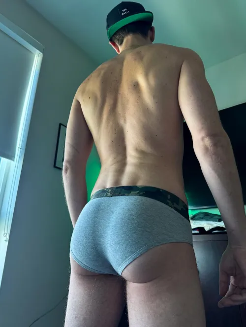 Who here likes to rim?