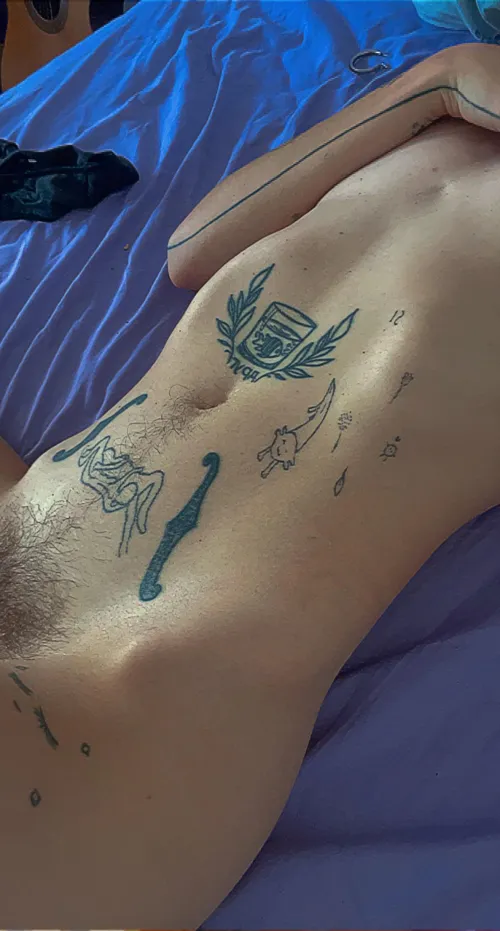 I love my hairy pussy