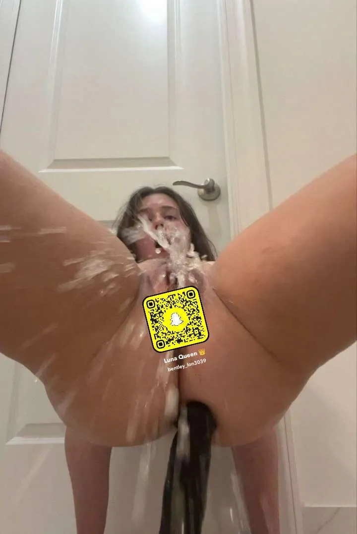 I'll send nudes ( I'm not seller) just up vote plz