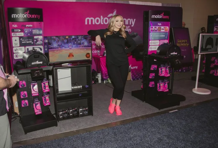 Look who I found on CES!