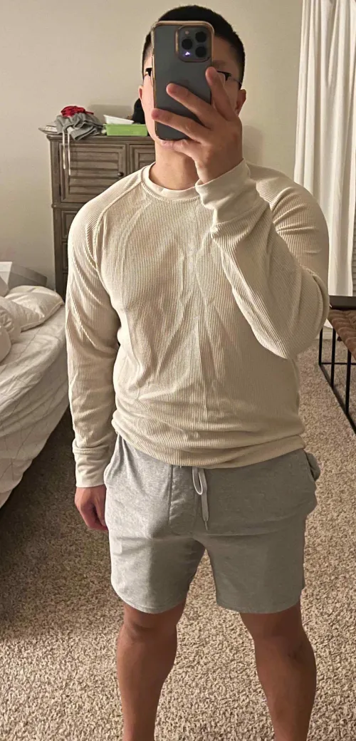 29 [M4F] Asian Stud Still Looking for Fun Playmates