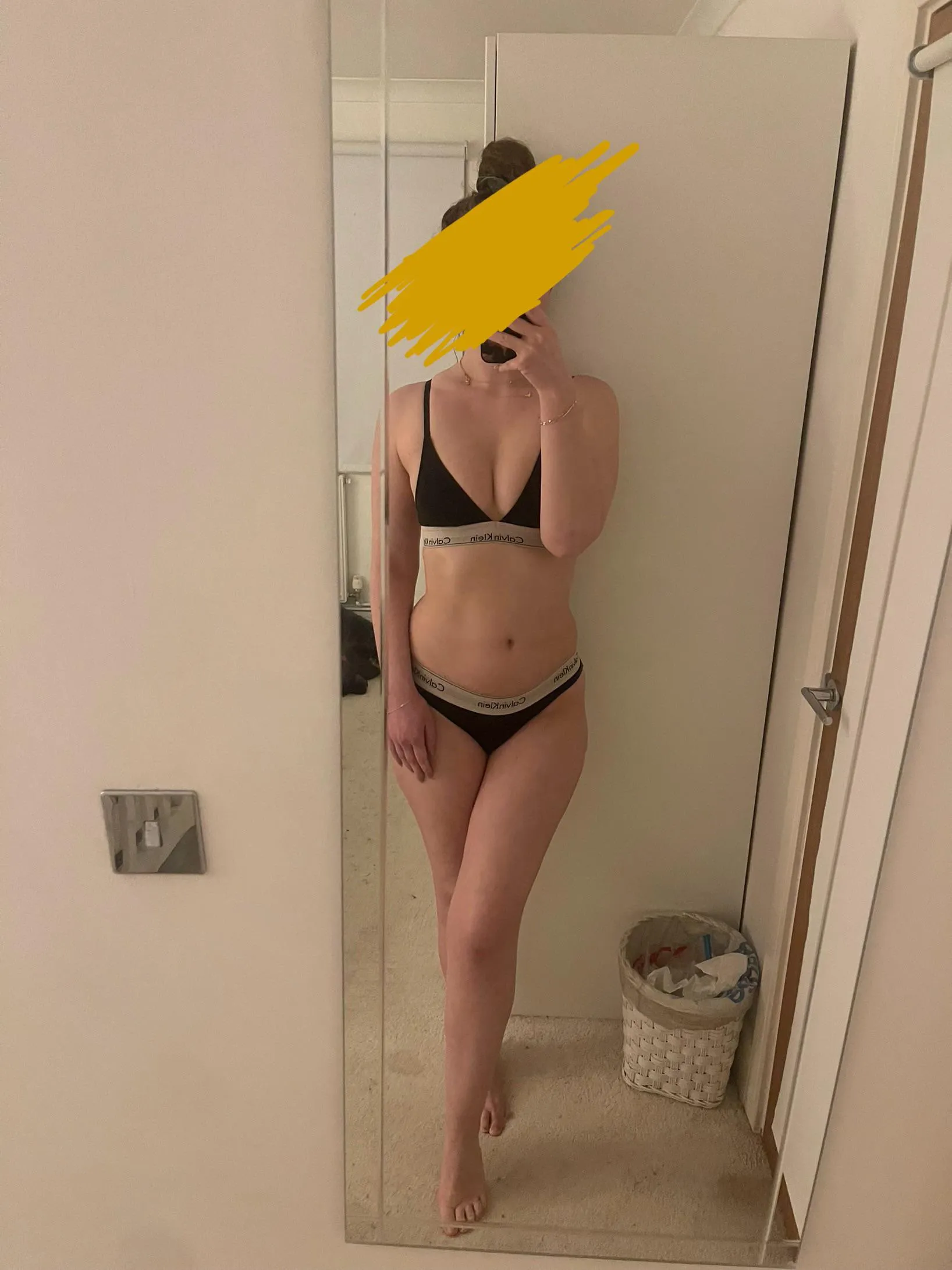 Just a real girl in her comfy set (f)