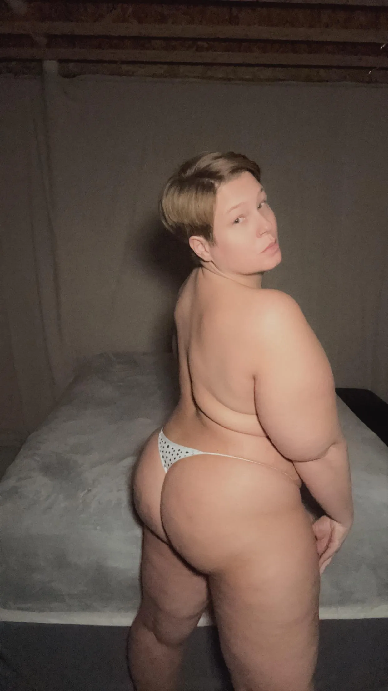 Would you fuck me????