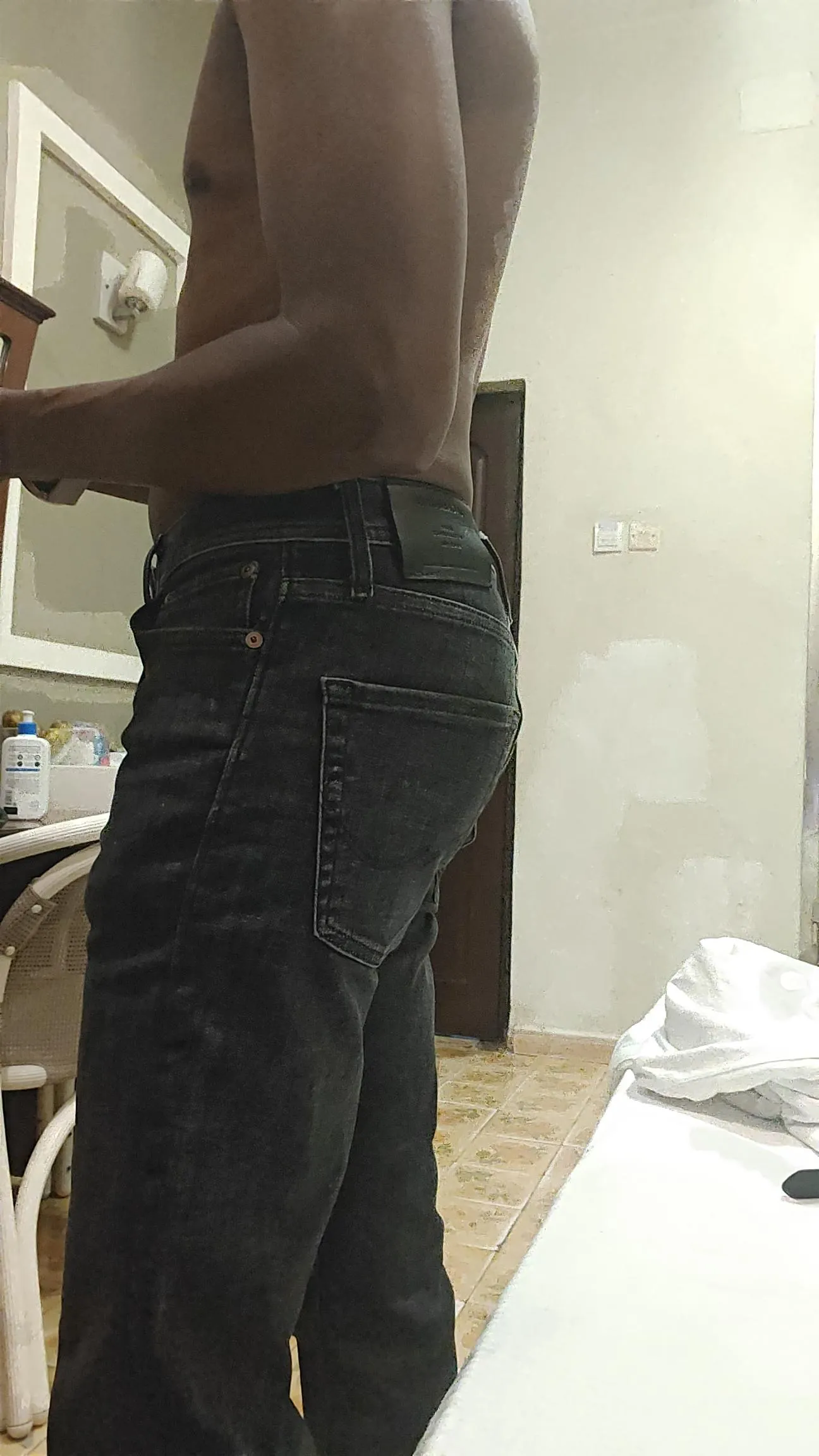 26 kinky sub looking for BWC Dom guy snap @ lusti68