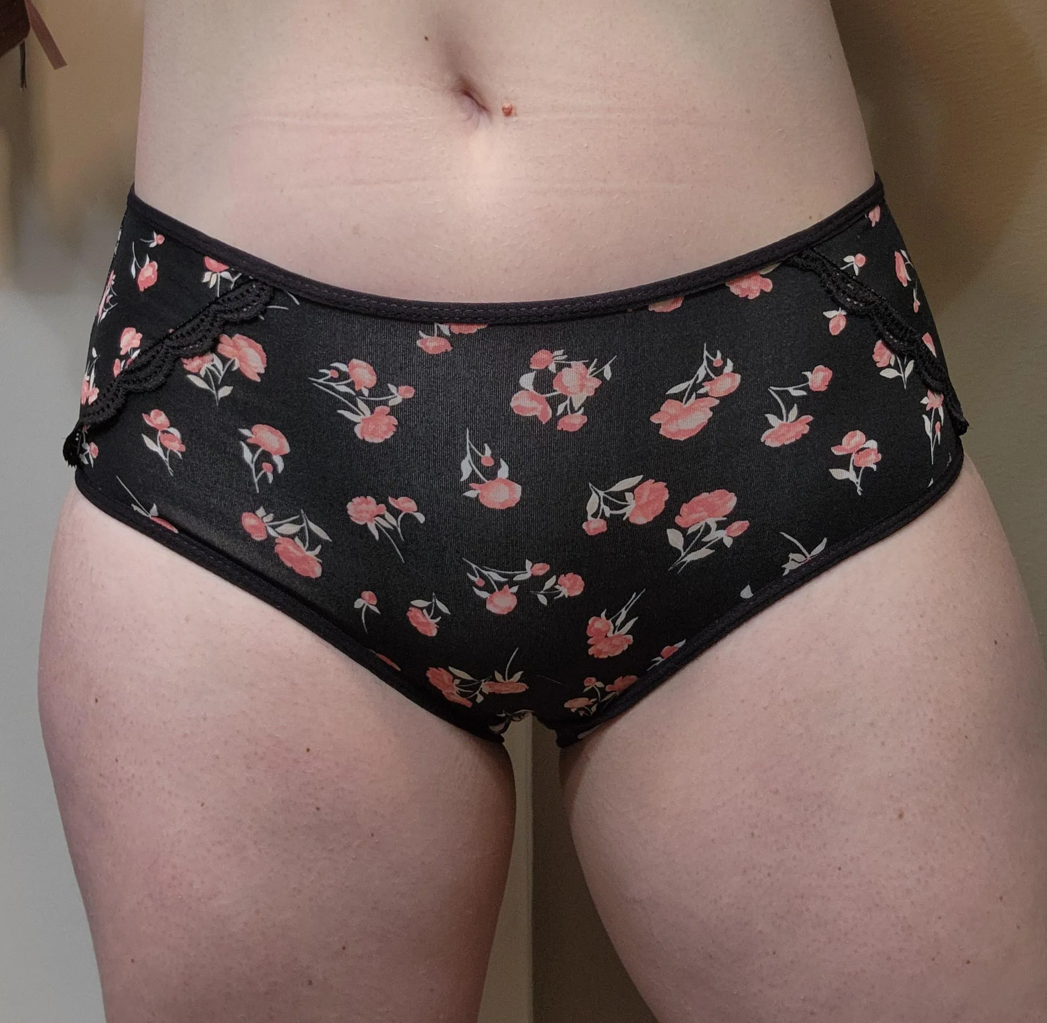 Don't you wanna stop & smell my flowers? [Selling]