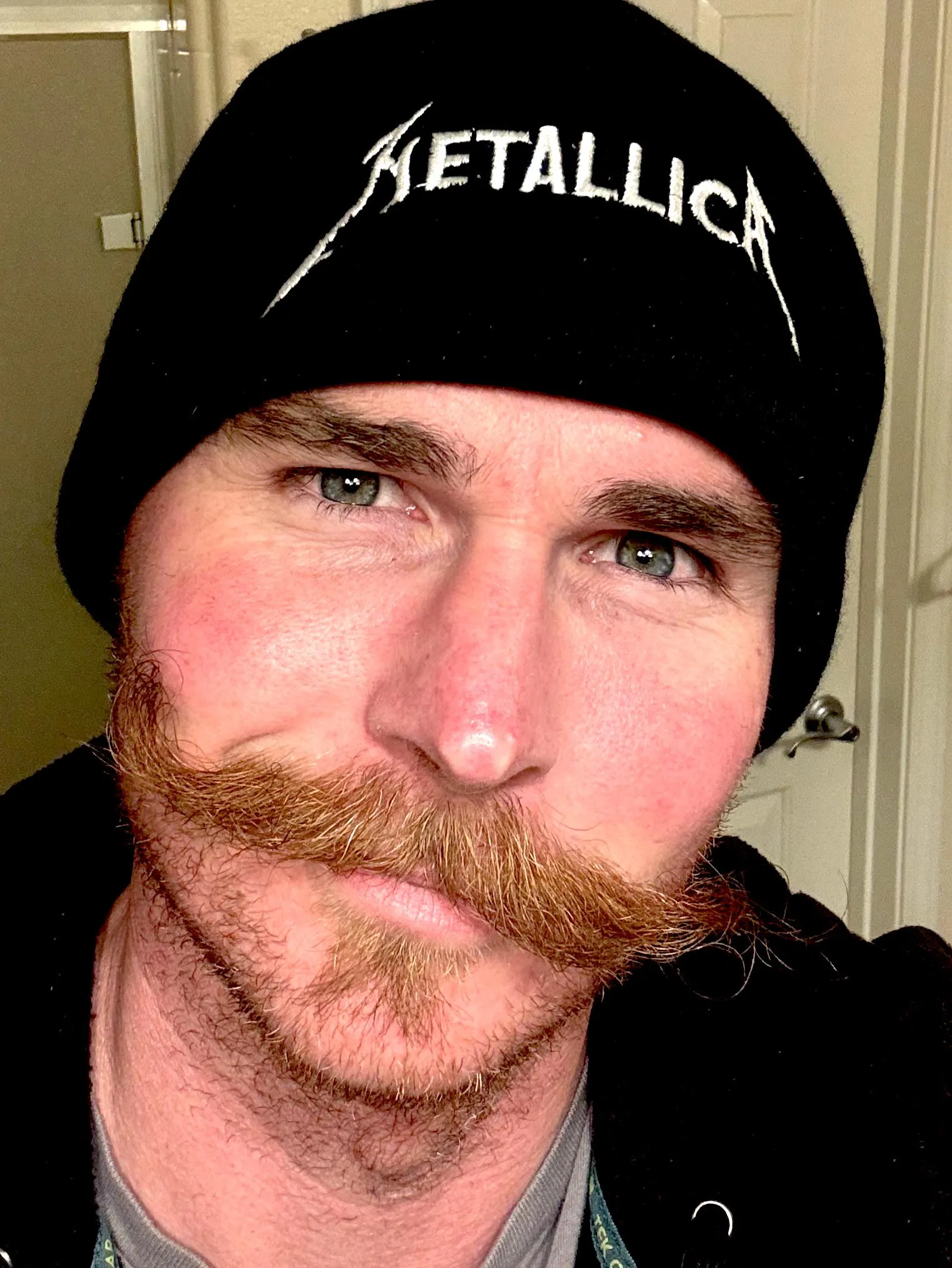 Hope everybody has a great Friday night!!!