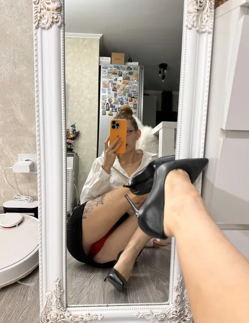 I want to be your naughty schoolgirl