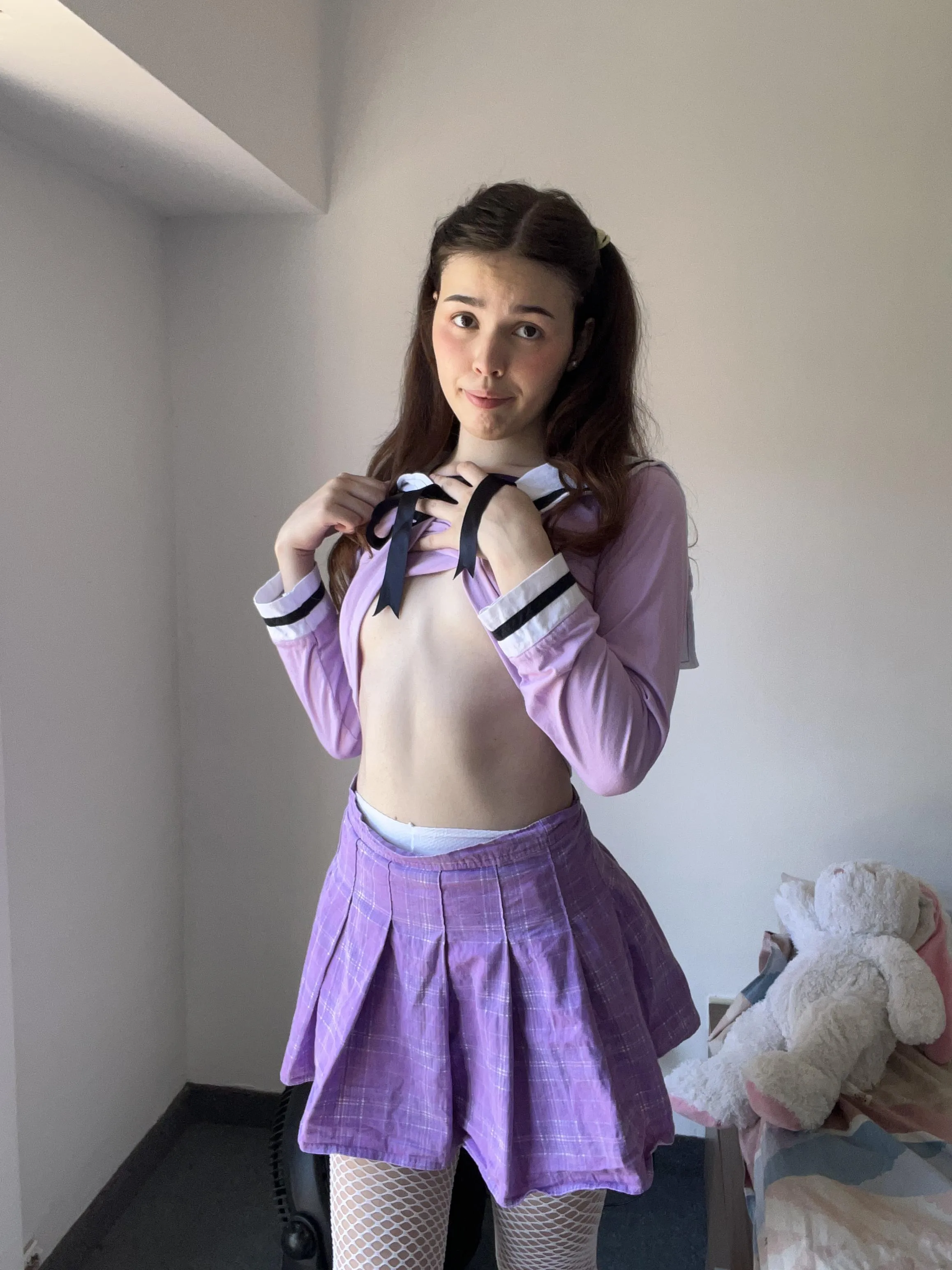 I wish pale tall girls are appreciated too [F]