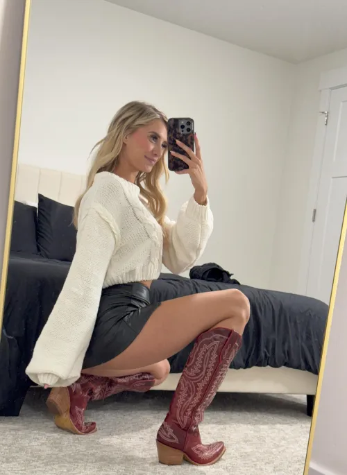 Let me be the reason you jerk off at work