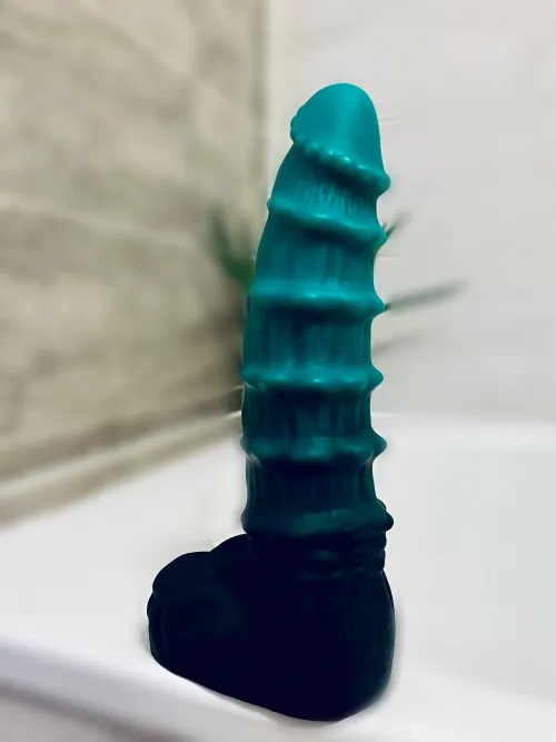 My GF loves mephisto L!