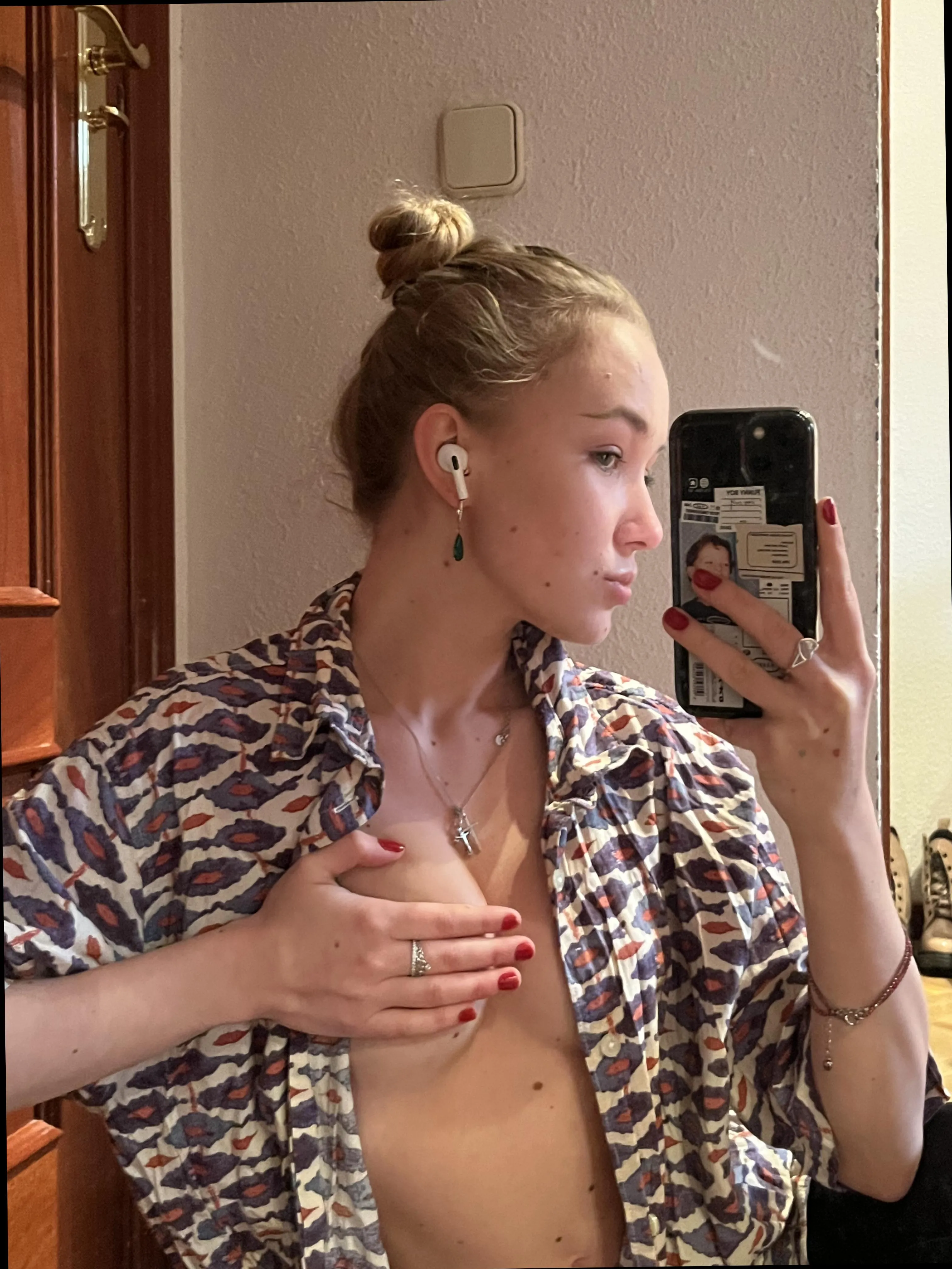 petite girls are full of surprises you know [Return Our 3P Tools/Apps]