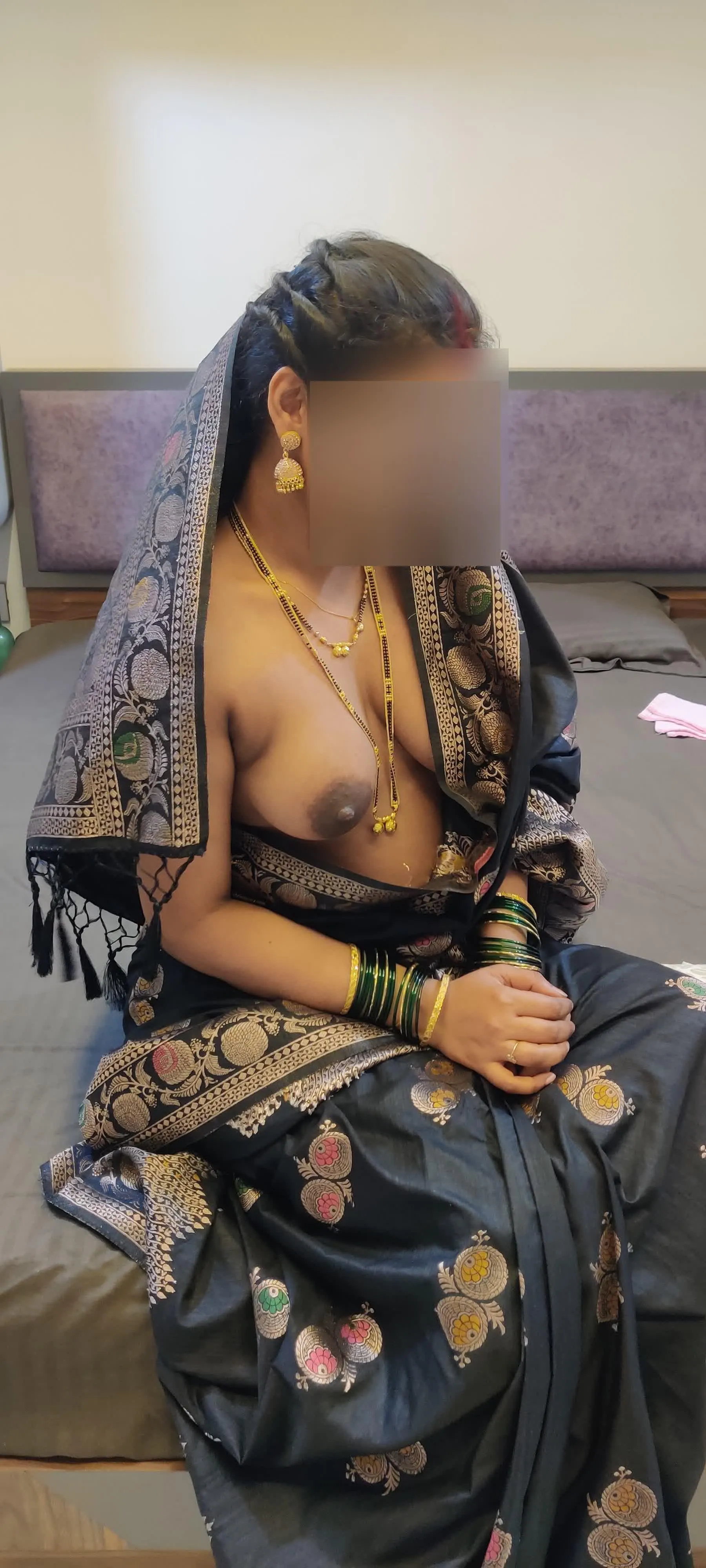 Sanskari Wife.... Would appreciate your comments