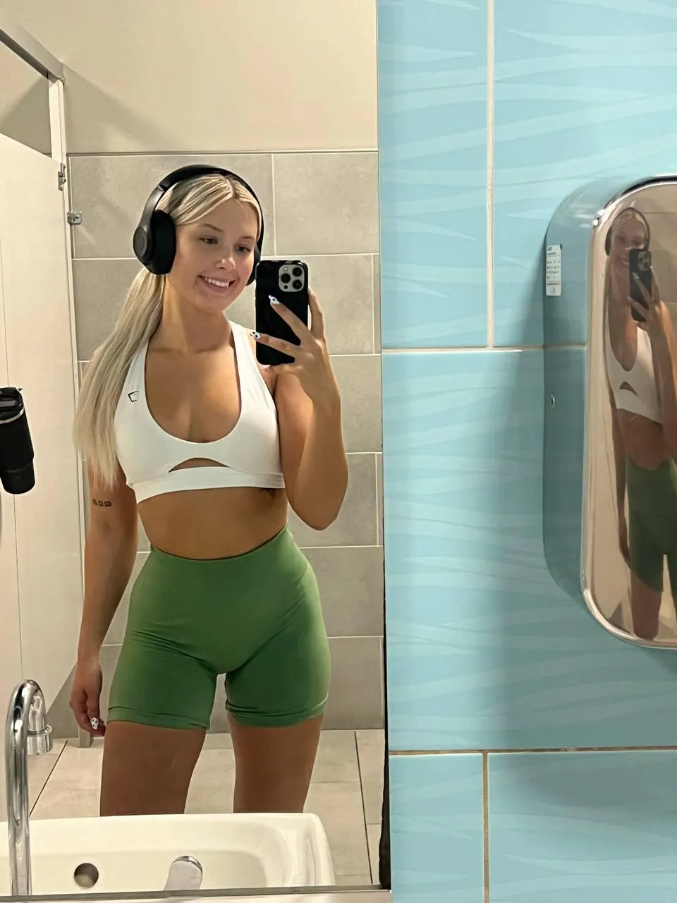 Watch me working out