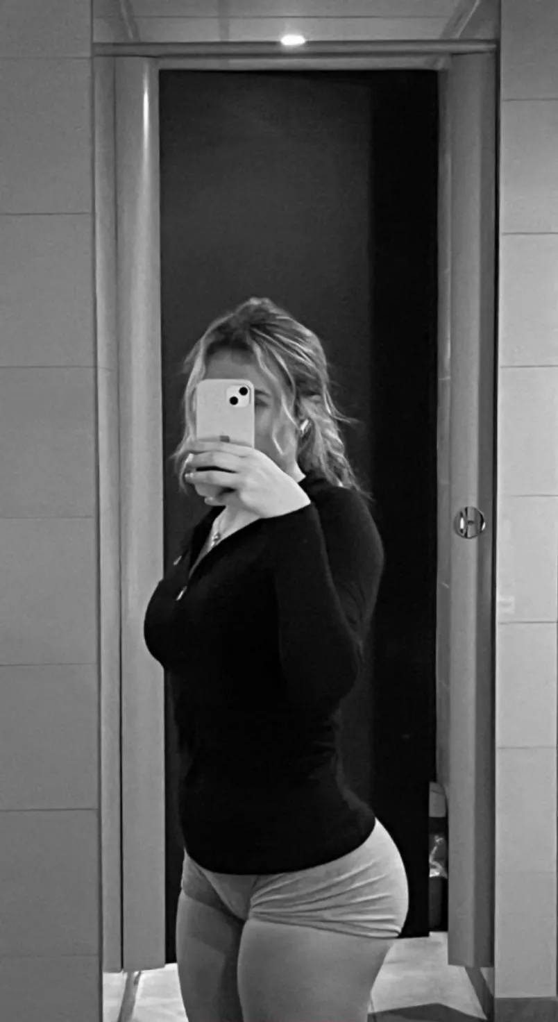 Who wants to taste my body?